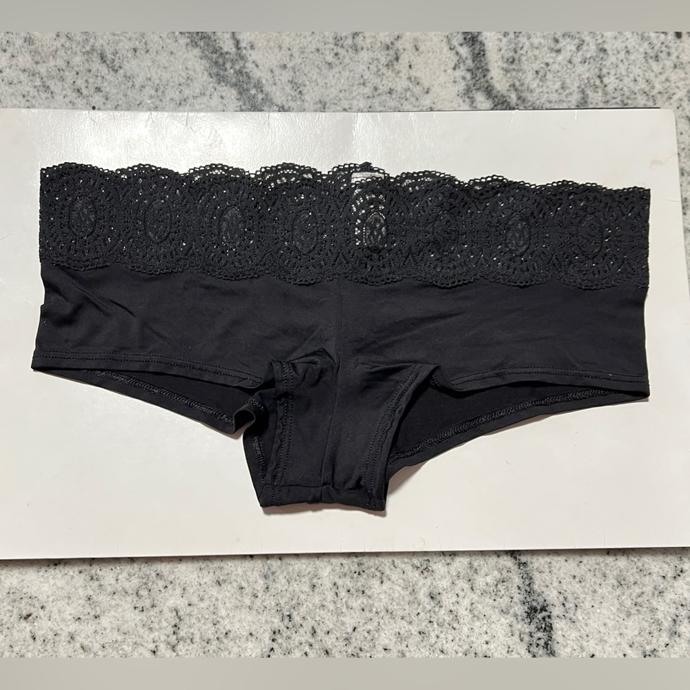 NWT Victoria’s Secret Very Sexy Black Satin Lace Hiphugger Panties VS Small S